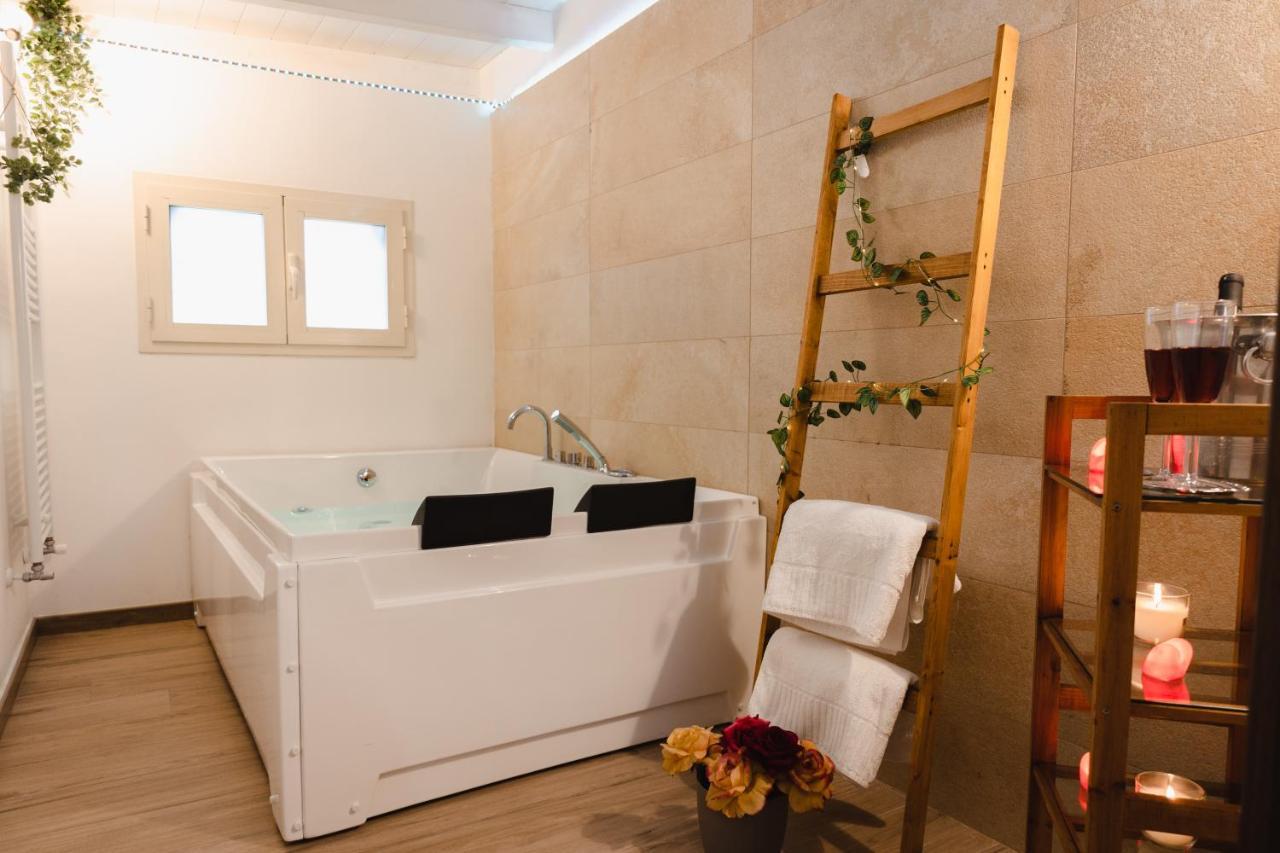 莱切Casa Alera Con Idromassaggio别墅 外观 照片