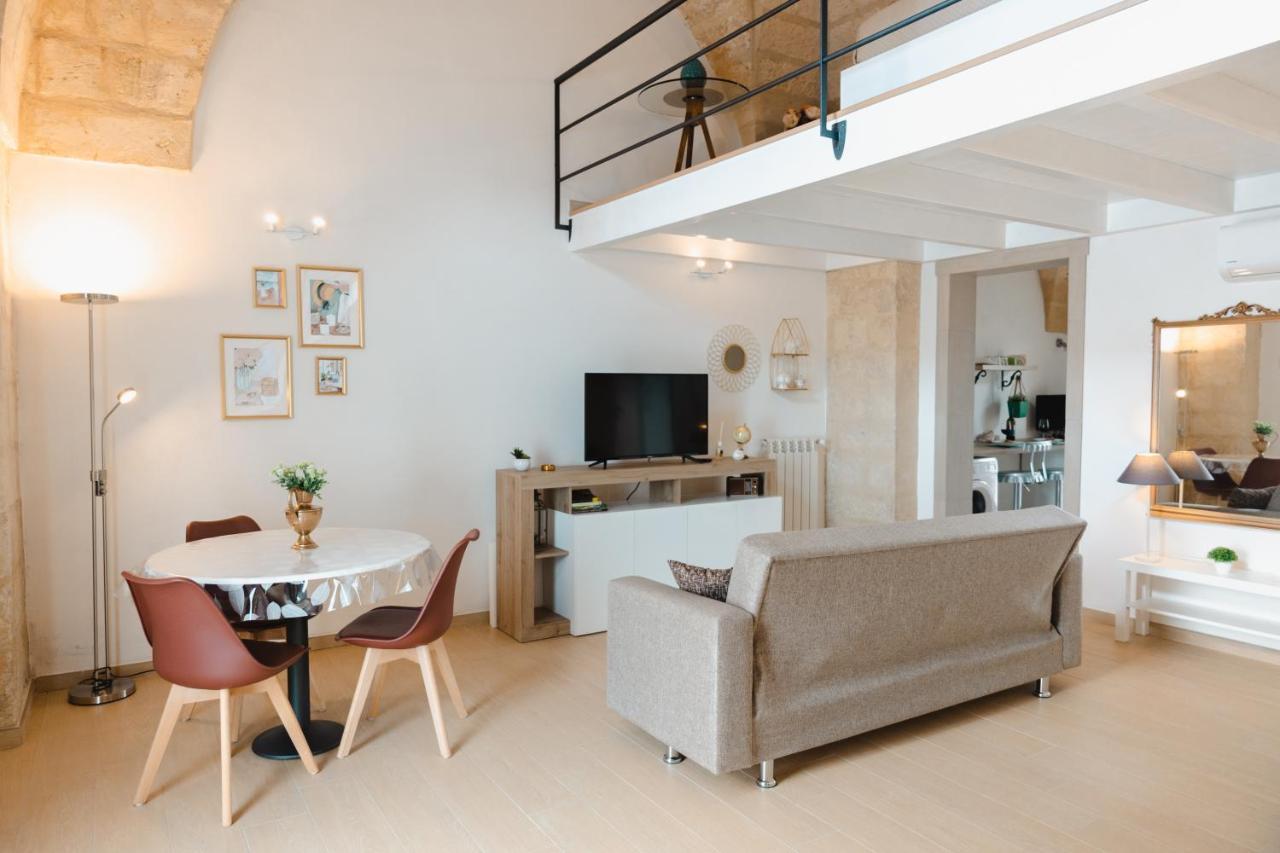 莱切Casa Alera Con Idromassaggio别墅 外观 照片